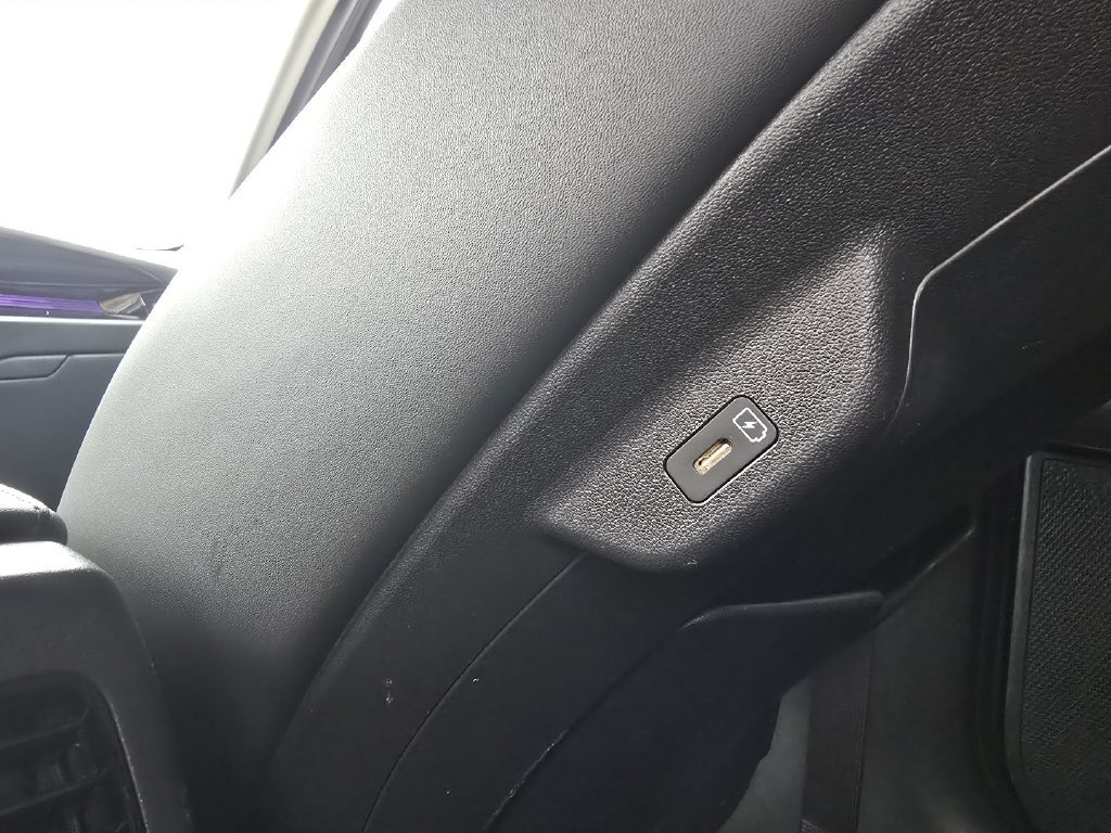 Used 2023 Kia Niro Wind w/ Wind Preserve Package FWD image 25