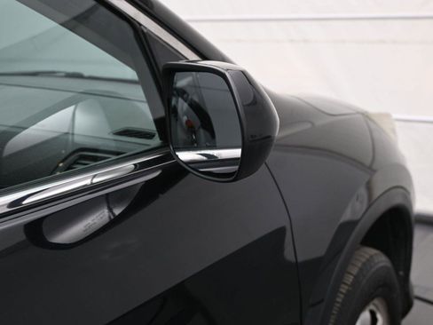 Used 2016 Honda CR-V LX image 12