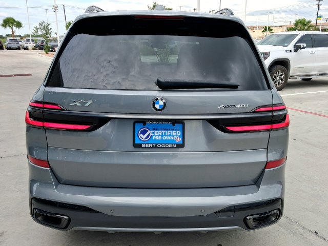 Used 2025 BMW X7 xDrive40i w/ M Sport Package AWD/4WD image 6