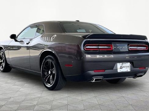 Used 2023 Dodge Challenger SXT RWD image 4