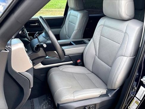 Used 2023 Toyota Tundra Limited AWD/4WD image 22