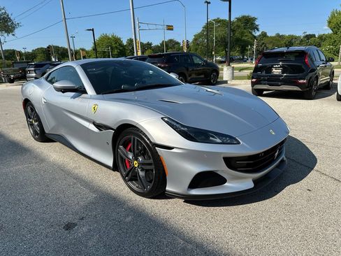 Used 2022 Ferrari Portofino M RWD image 4