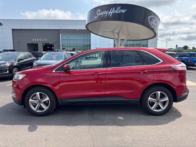 Used 2024 Ford Edge SEL w/ Convenience Package AWD/4WD image 2