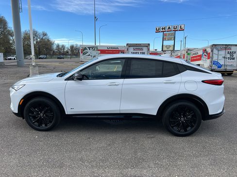 New 2026 Buick Envista Sport Touring image 4