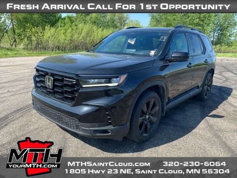 Used 2023 Honda Pilot Elite image 4