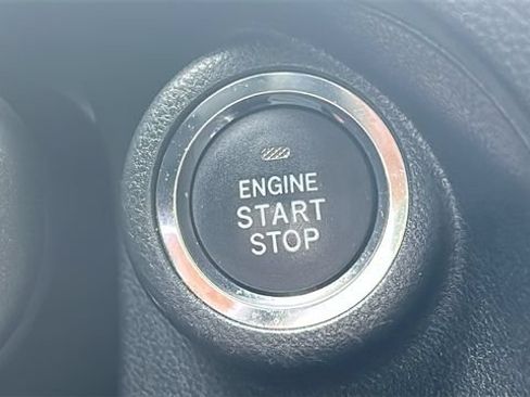 Certified 2023 Subaru Forester Touring AWD/4WD image 36