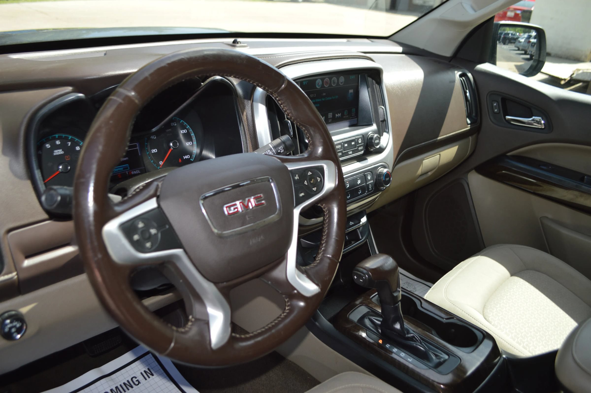 Used 2018 GMC Canyon SLE RWD image 17
