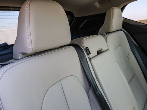 New 2026 Volvo XC40 B5 Plus w/ Protection Package Premier image 22