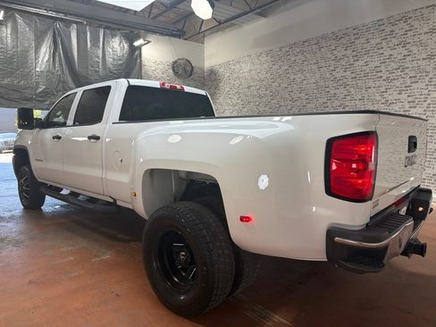 Used 2018 GMC Sierra 3500 4x4 Crew Cab w/ Sierra Convenience Package image 5