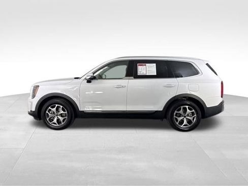 Certified 2022 Kia Telluride EX image 6