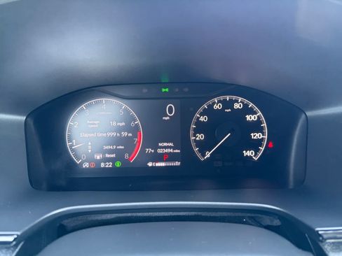 Used 2024 Honda CR-V EX image 9