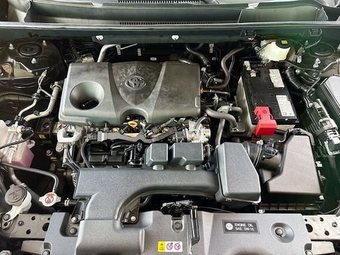 Certified 2025 Toyota RAV4 LE FWD image 28