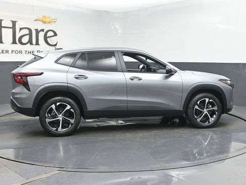 New 2026 Chevrolet Trax RS FWD image 15