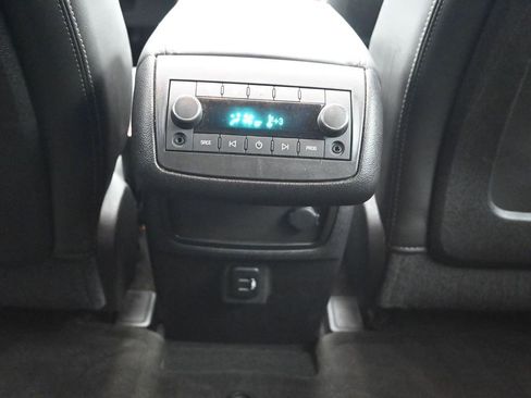 Used 2017 Buick Enclave Premium FWD image 16