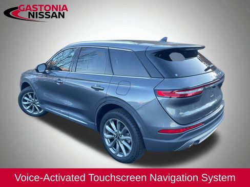 Used 2022 Lincoln Corsair AWD w/ Premium Package image 10