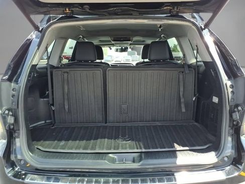 Used 2016 Toyota Highlander Limited w/ Driver Technology Package AWD/4WD image 33