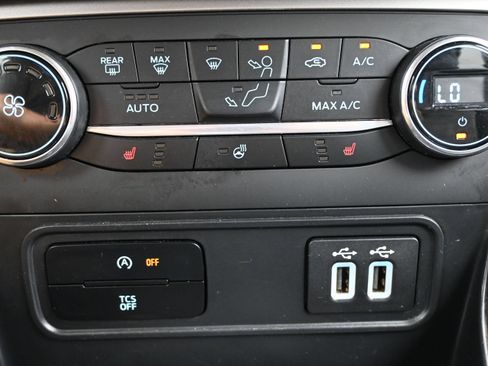 Used 2021 Ford EcoSport Titanium FWD image 17