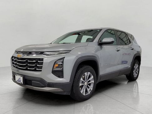 Used 2025 Chevrolet Equinox LT image 12