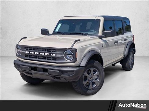 New 2026 Ford Bronco Big Bend AWD/4WD image 1