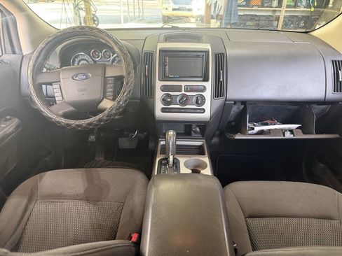 Used 2010 Ford Edge SE image 27