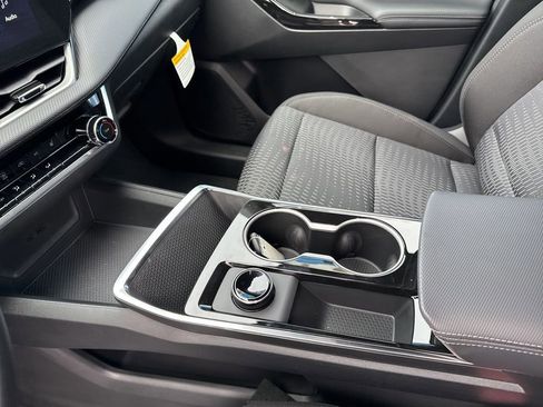 New 2026 Chevrolet Equinox LT image 30