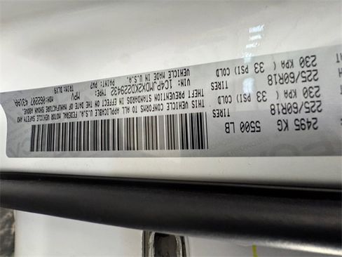 Used 2019 Jeep Cherokee Limited image 27