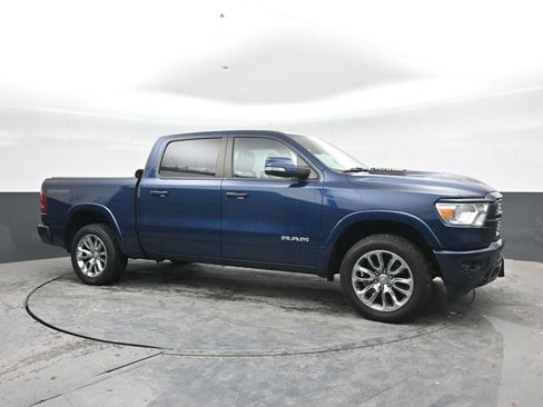 Used 2022 RAM 1500 Laramie AWD/4WD image 8