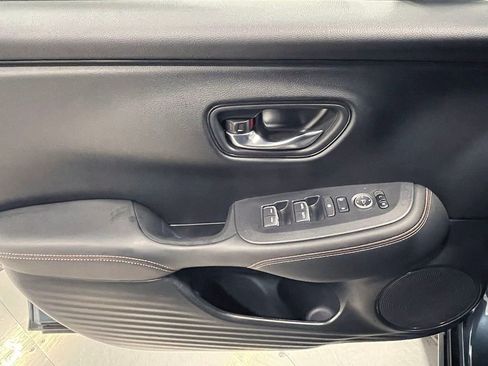 Used 2023 Honda HR-V Sport image 19