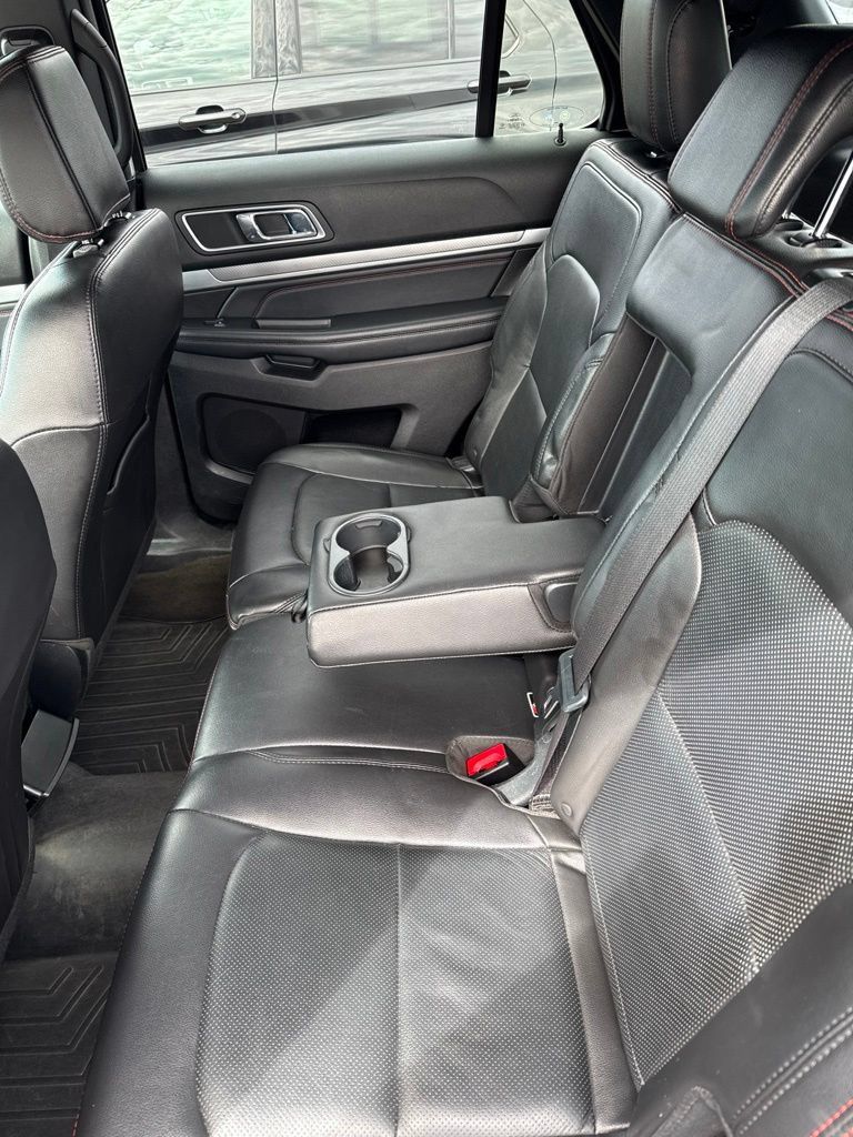 Used 2018 Ford Explorer Sport AWD/4WD image 15