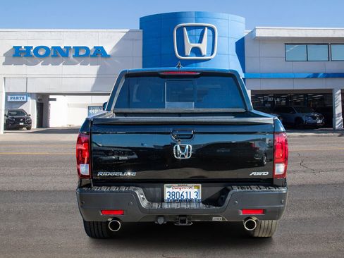 Used 2022 Honda Ridgeline Black Edition image 7