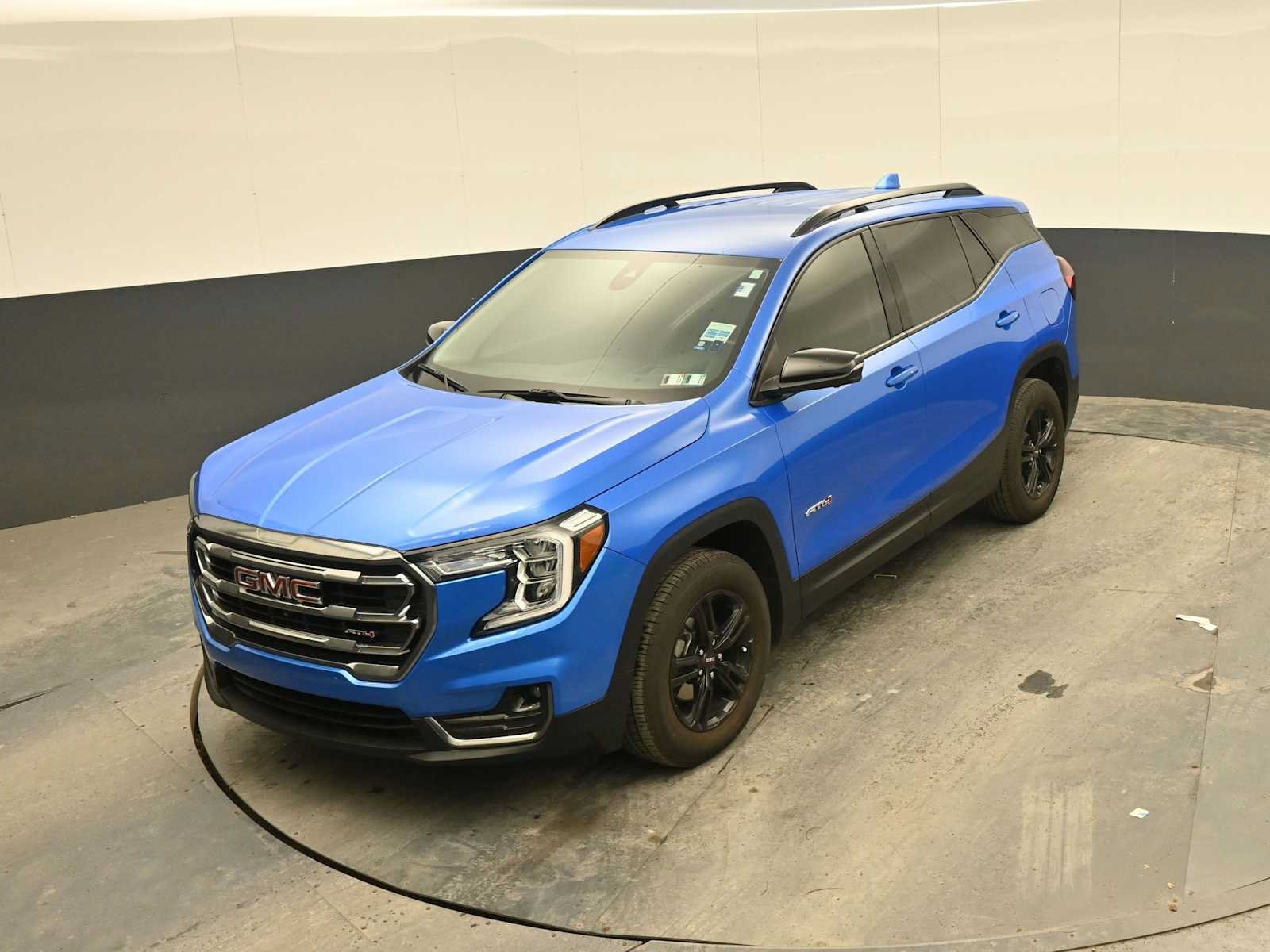 Used 2024 GMC Terrain AT4 w/ Infotainment Package II AWD/4WD image 38