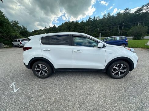 Used 2020 Kia Sportage LX AWD/4WD image 6