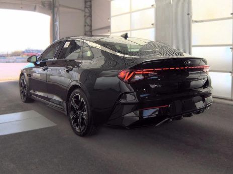 Used 2021 Kia K5 GT-Line w/ GT-Line FWD Premium Package image 4