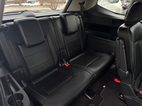 Certified 2022 Volkswagen Atlas SE image 32