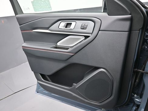 New 2025 Ford Explorer ST w/ Sun And Sound Package image 15