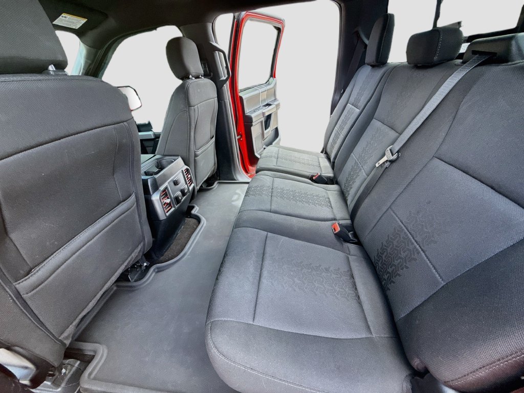 Used 2019 Ford F150 XLT w/ Equipment Group 302A Luxury AWD/4WD image 23