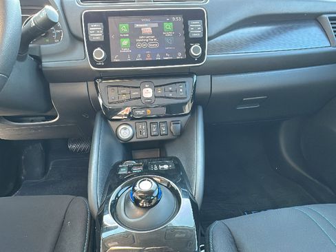 Used 2024 Nissan Leaf SV Plus image 21