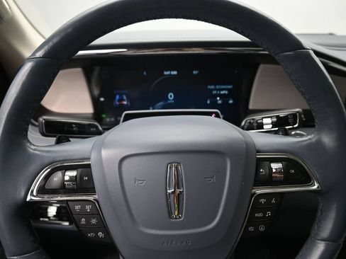Used 2022 Lincoln Navigator Black Label AWD/4WD image 12