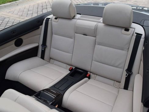Used 2013 BMW 328i Convertible RWD image 52