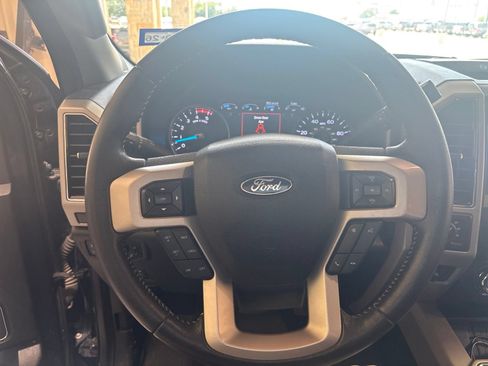 Used 2020 Ford F250 Lariat w/ Lariat Ultimate Package AWD/4WD image 8