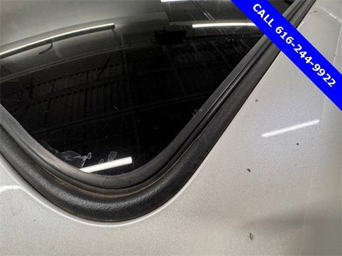 Used 2016 Cadillac SRX Luxury w/ Driver Awareness Package image 22