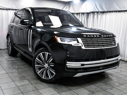 Used 2023 Land Rover Range Rover Autobiography AWD/4WD image 3