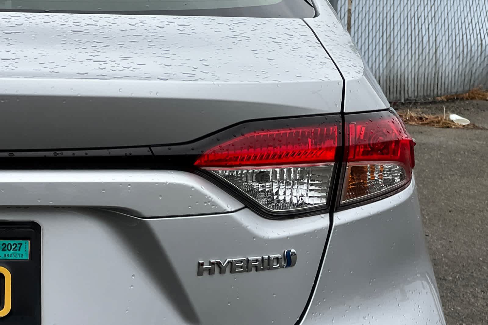 Used 2020 Toyota Corolla LE FWD image 21