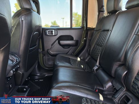 Used 2021 Jeep Gladiator Willys image 29