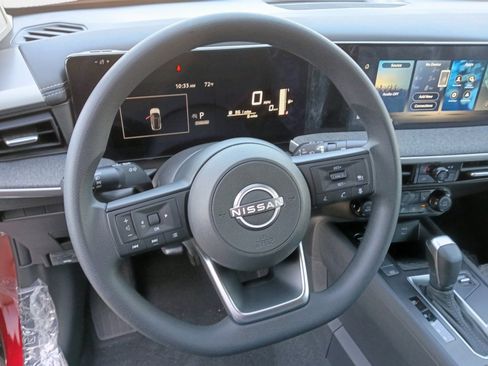 New 2026 Nissan Kicks SV w/ SV Premium Package FWD image 10