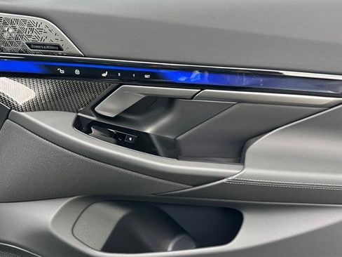 New 2026 BMW M5 w/ Executive Package image 18