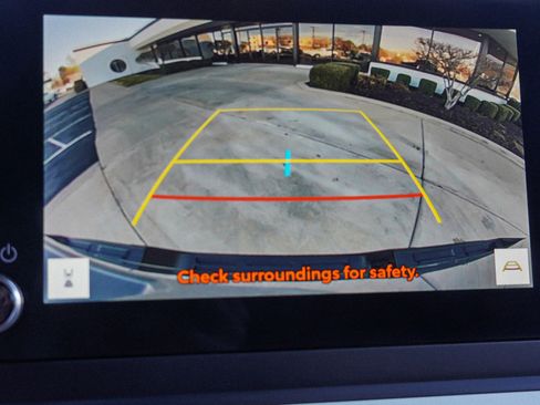 Used 2024 Toyota Tacoma TRD Off-Road image 40