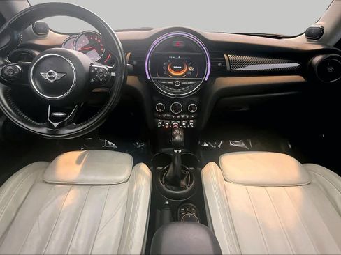 Used 2018 MINI Cooper S FWD image 16