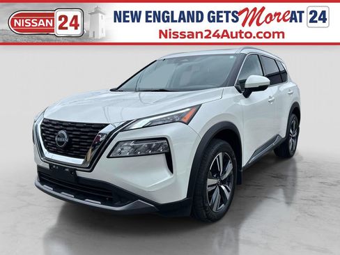 Used 2023 Nissan Rogue SL image 1