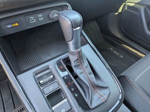 Used 2025 Honda CR-V Sport image 24